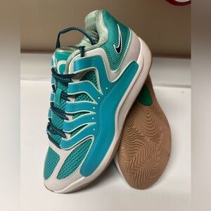 New authentic KD 18 'WANDA'
 Size 8 never been used